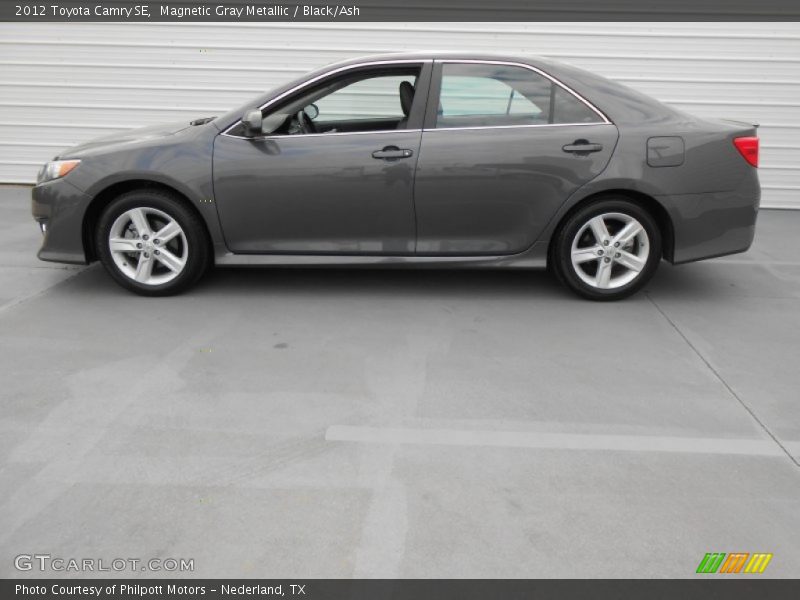 Magnetic Gray Metallic / Black/Ash 2012 Toyota Camry SE