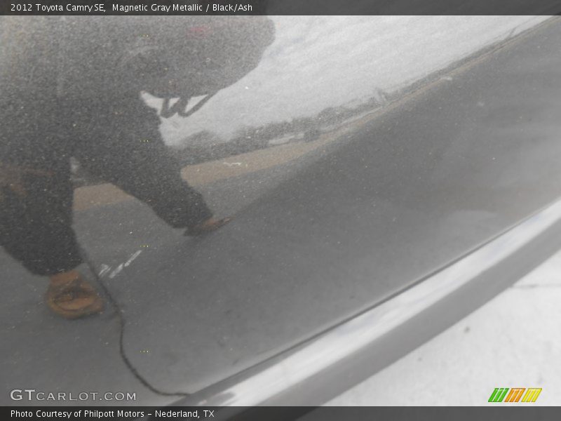 Magnetic Gray Metallic / Black/Ash 2012 Toyota Camry SE