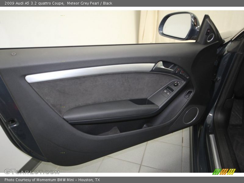 Door Panel of 2009 A5 3.2 quattro Coupe