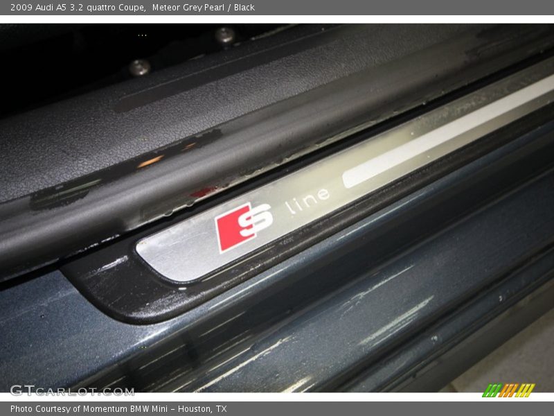 Meteor Grey Pearl / Black 2009 Audi A5 3.2 quattro Coupe