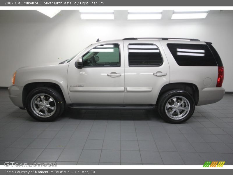 Silver Birch Metallic / Light Titanium 2007 GMC Yukon SLE