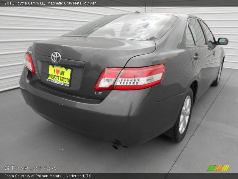 Magnetic Gray Metallic / Ash 2011 Toyota Camry LE