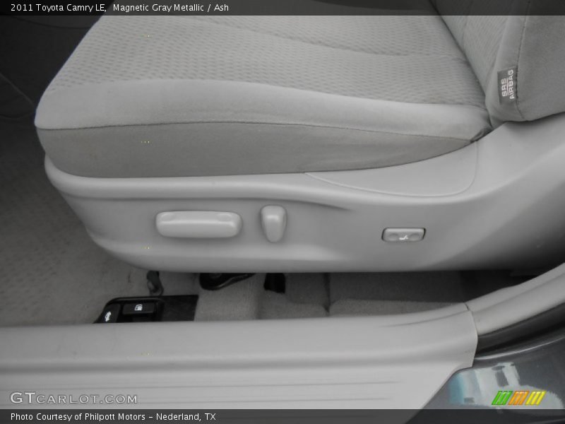 Magnetic Gray Metallic / Ash 2011 Toyota Camry LE