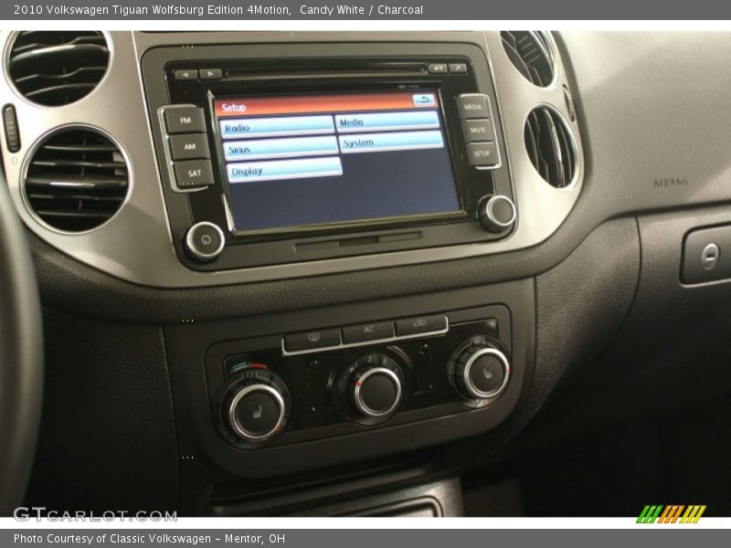 Candy White / Charcoal 2010 Volkswagen Tiguan Wolfsburg Edition 4Motion