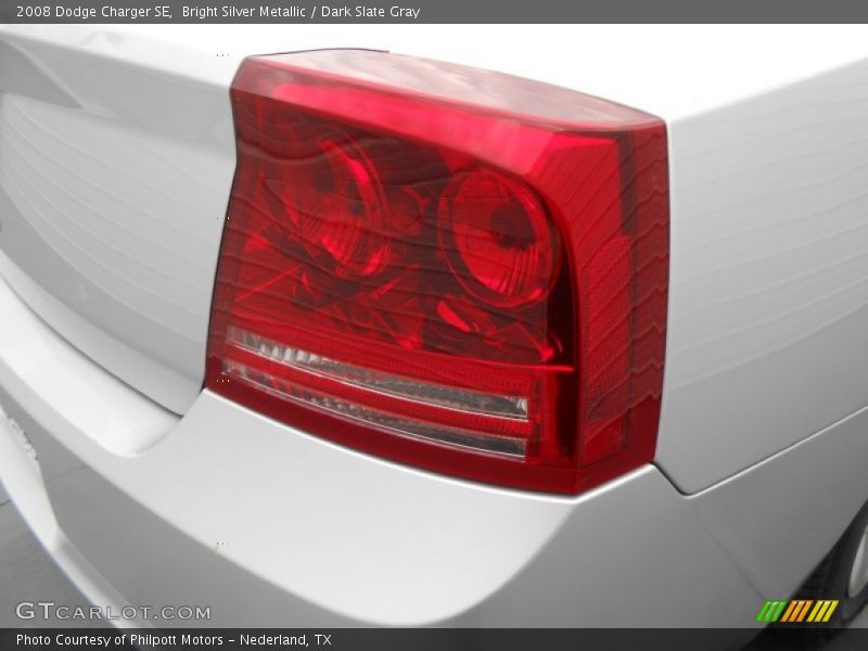 Bright Silver Metallic / Dark Slate Gray 2008 Dodge Charger SE