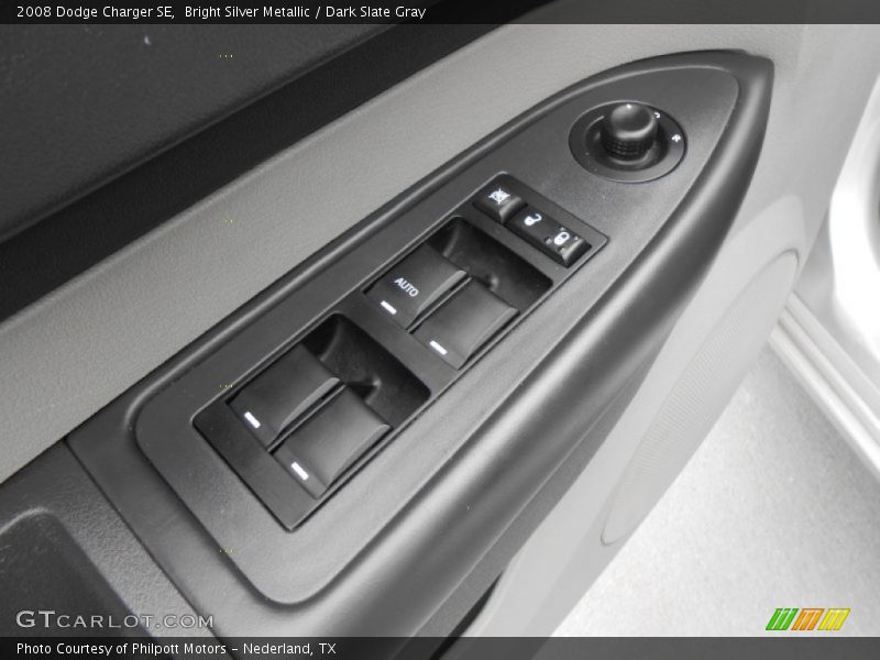 Bright Silver Metallic / Dark Slate Gray 2008 Dodge Charger SE