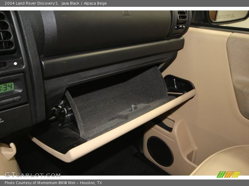 Java Black / Alpaca Beige 2004 Land Rover Discovery S