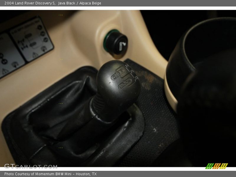 Java Black / Alpaca Beige 2004 Land Rover Discovery S