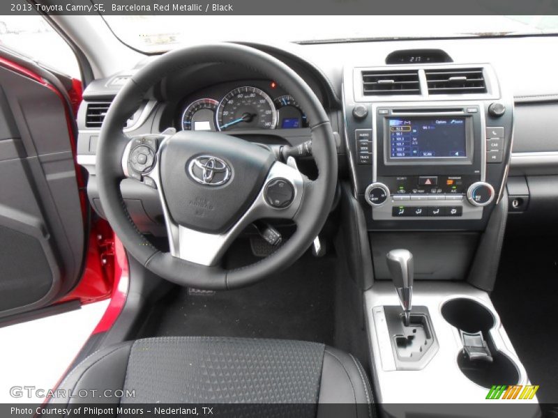 Barcelona Red Metallic / Black 2013 Toyota Camry SE