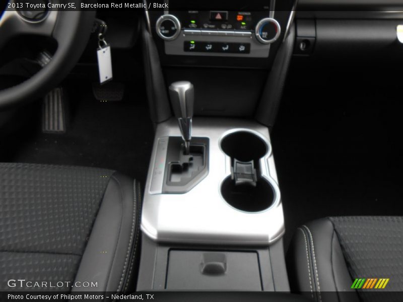 Barcelona Red Metallic / Black 2013 Toyota Camry SE