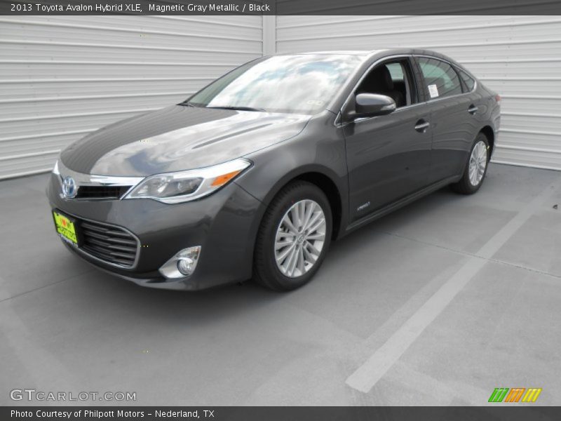 Magnetic Gray Metallic / Black 2013 Toyota Avalon Hybrid XLE