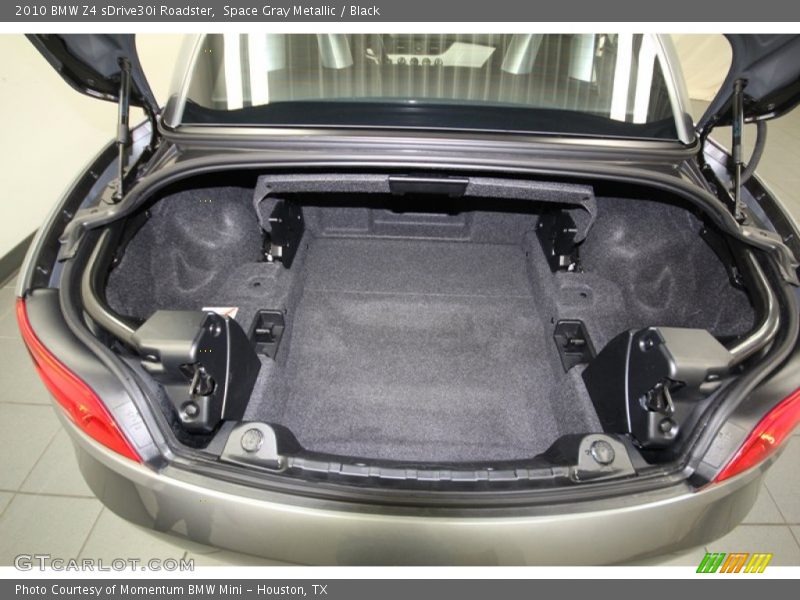  2010 Z4 sDrive30i Roadster Trunk