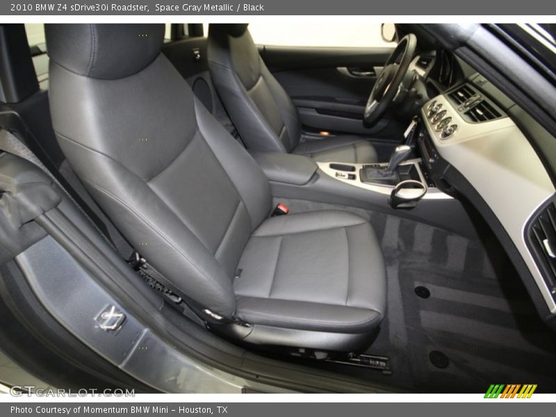 Front Seat of 2010 Z4 sDrive30i Roadster