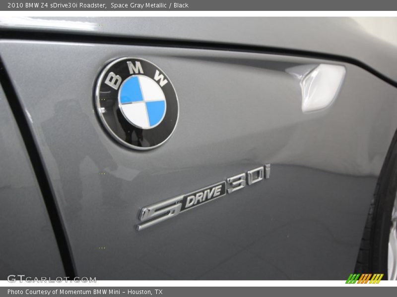  2010 Z4 sDrive30i Roadster Logo