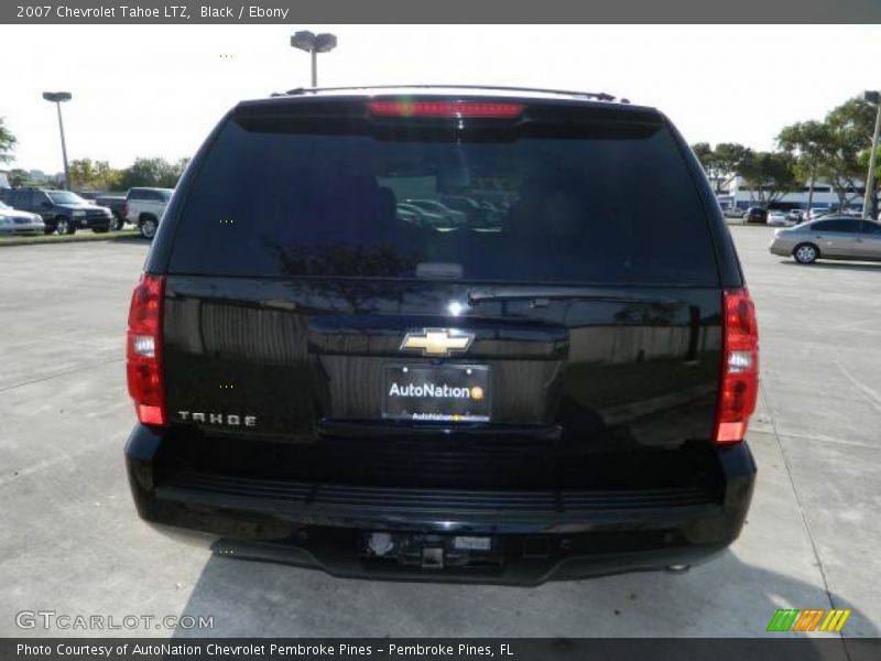 Black / Ebony 2007 Chevrolet Tahoe LTZ