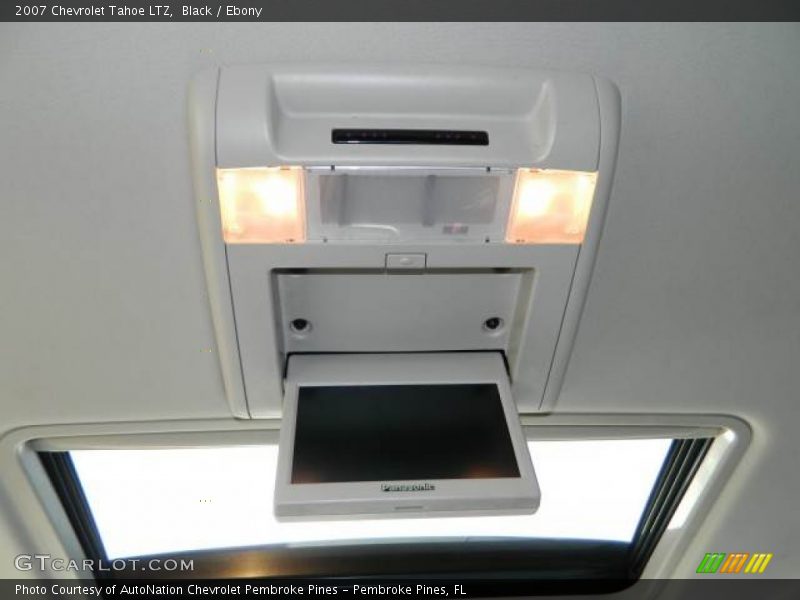 Black / Ebony 2007 Chevrolet Tahoe LTZ