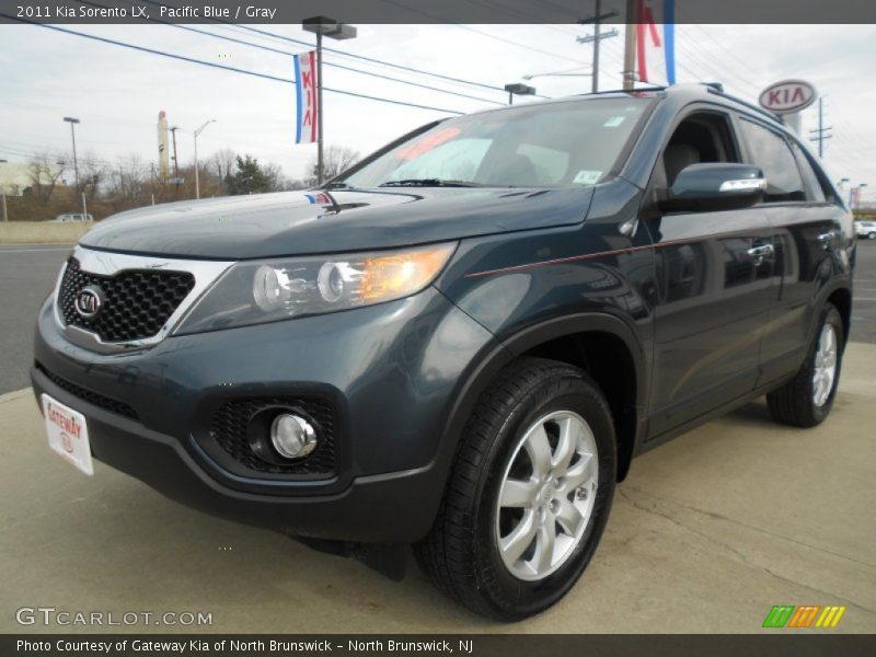 Pacific Blue / Gray 2011 Kia Sorento LX