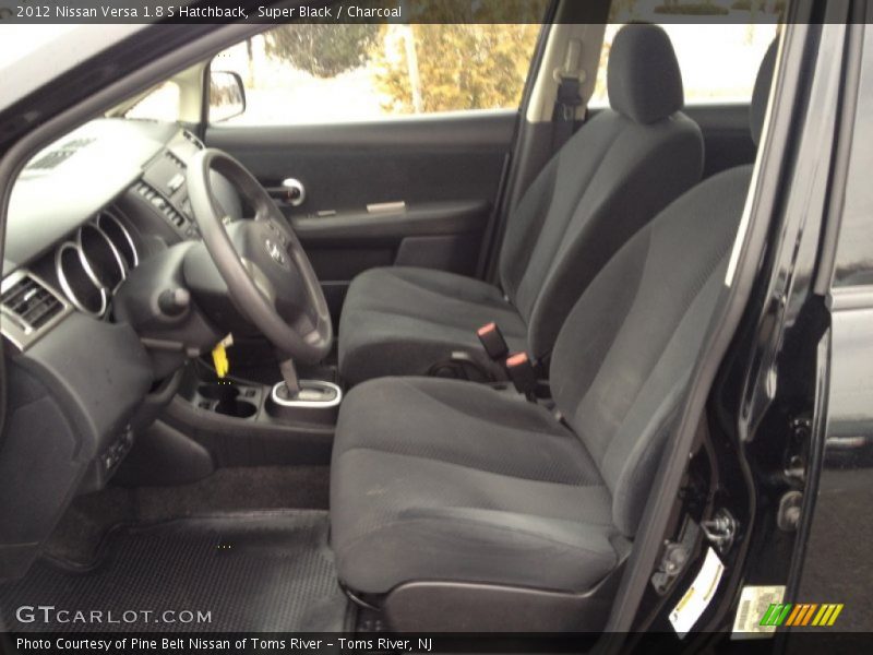 Front Seat of 2012 Versa 1.8 S Hatchback