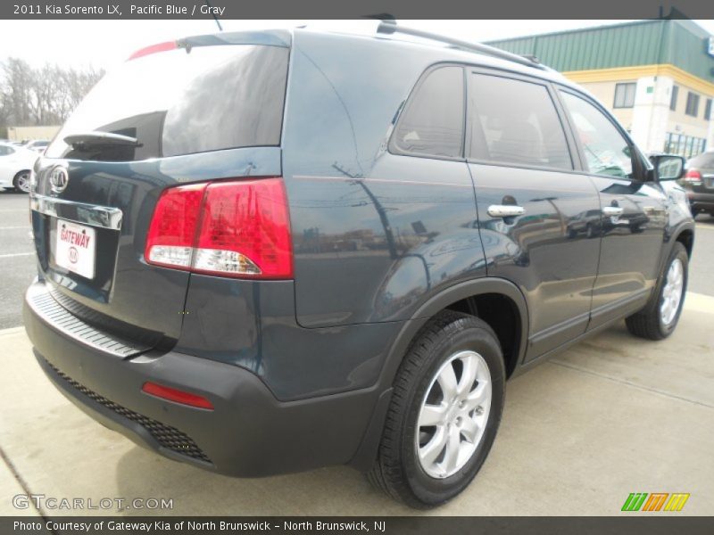 Pacific Blue / Gray 2011 Kia Sorento LX