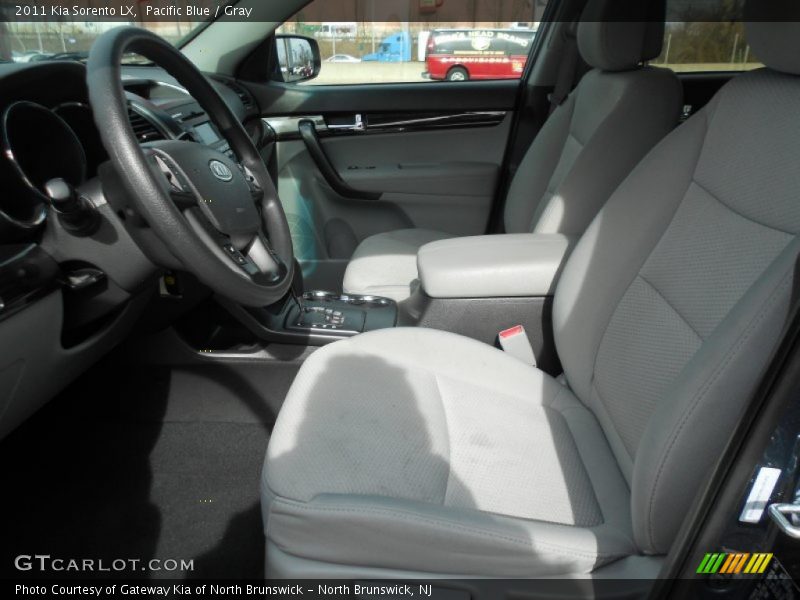 Front Seat of 2011 Sorento LX