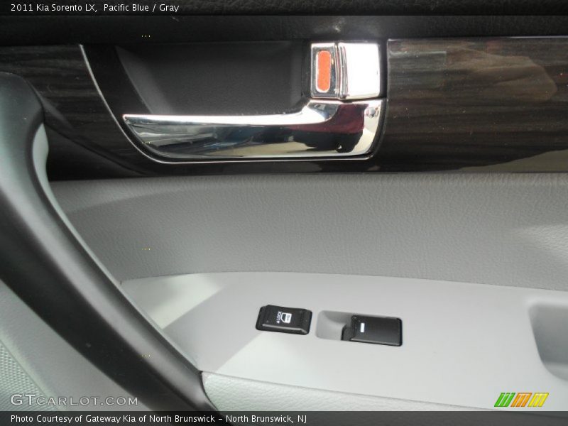 Pacific Blue / Gray 2011 Kia Sorento LX