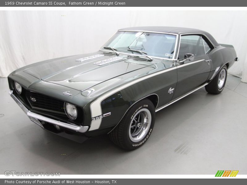 Front 3/4 View of 1969 Camaro SS Coupe