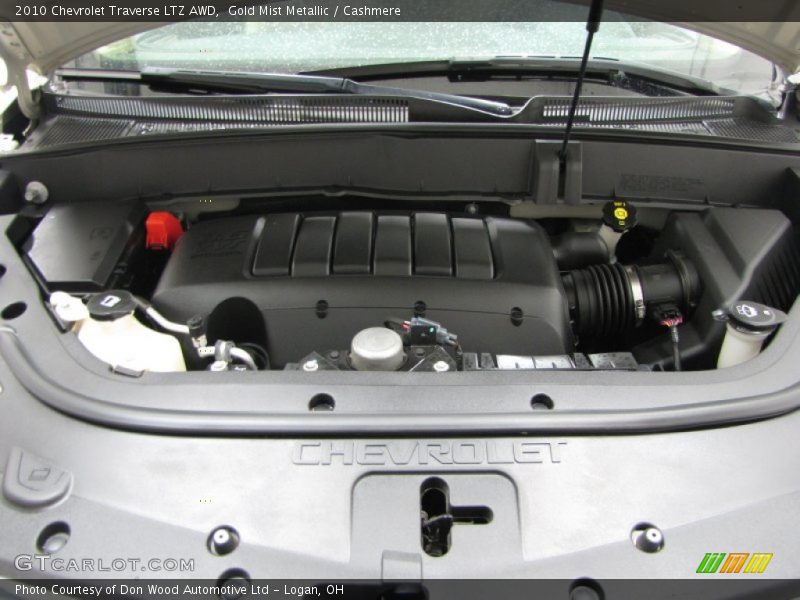 Gold Mist Metallic / Cashmere 2010 Chevrolet Traverse LTZ AWD