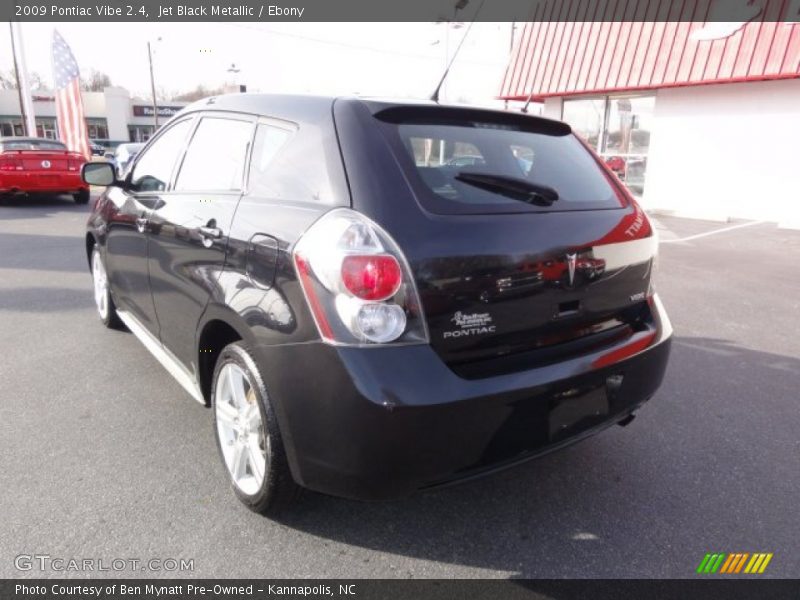 Jet Black Metallic / Ebony 2009 Pontiac Vibe 2.4