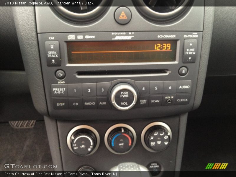 Controls of 2010 Rogue SL AWD