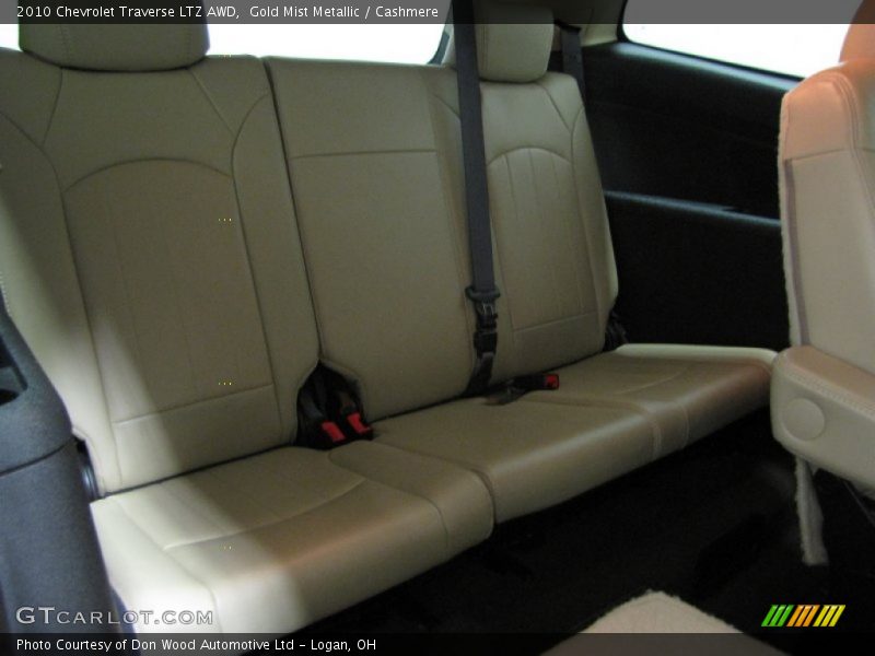 Gold Mist Metallic / Cashmere 2010 Chevrolet Traverse LTZ AWD
