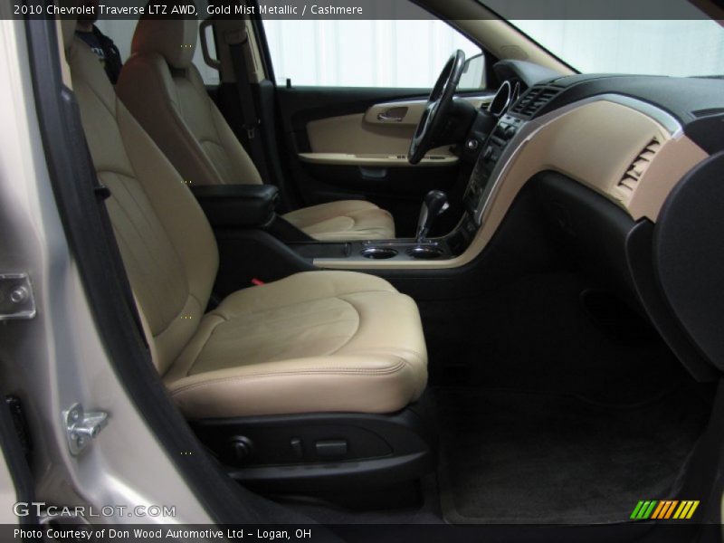 Gold Mist Metallic / Cashmere 2010 Chevrolet Traverse LTZ AWD
