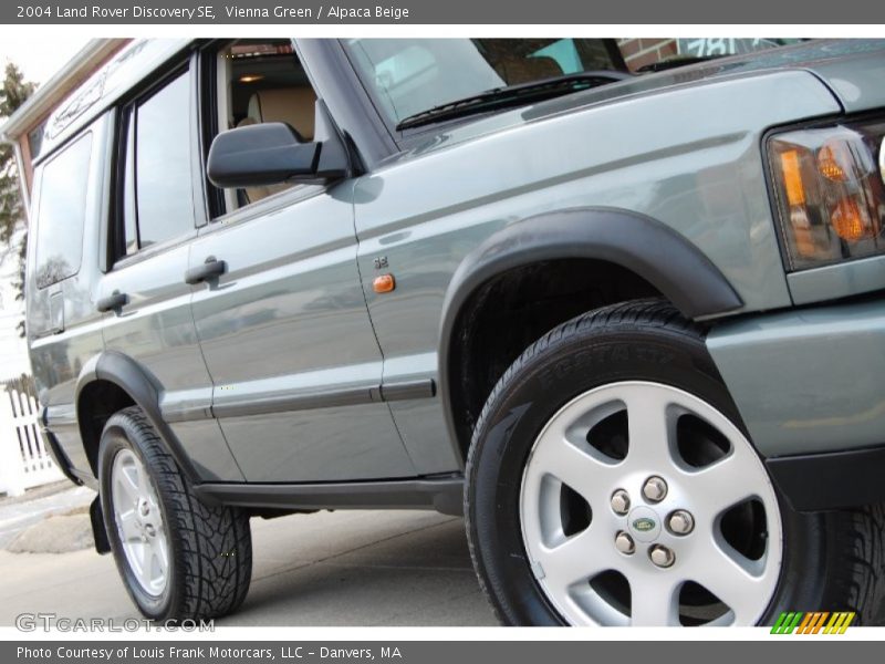 Vienna Green / Alpaca Beige 2004 Land Rover Discovery SE