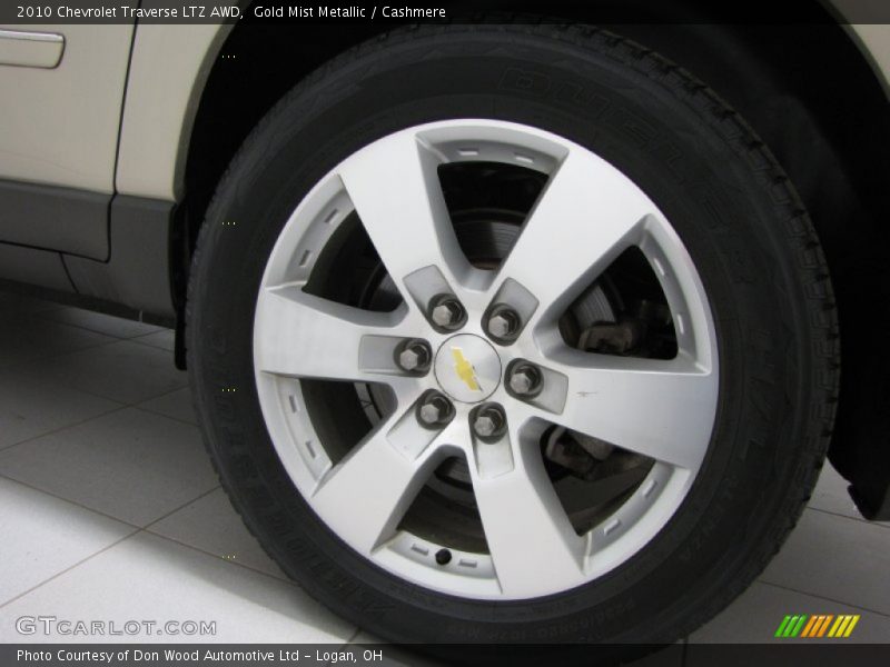 Gold Mist Metallic / Cashmere 2010 Chevrolet Traverse LTZ AWD