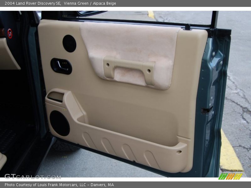 Door Panel of 2004 Discovery SE