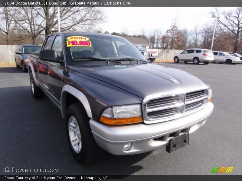 Graphite Metallic / Dark Slate Gray 2004 Dodge Dakota SLT Quad Cab