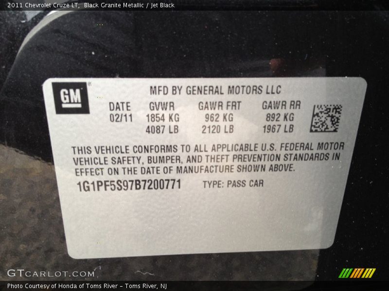 Black Granite Metallic / Jet Black 2011 Chevrolet Cruze LT