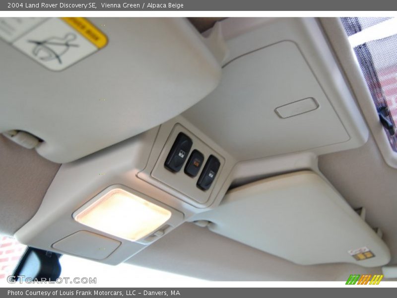 Vienna Green / Alpaca Beige 2004 Land Rover Discovery SE