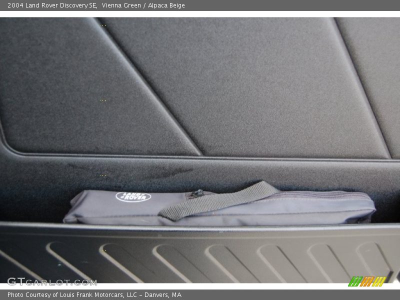 Vienna Green / Alpaca Beige 2004 Land Rover Discovery SE