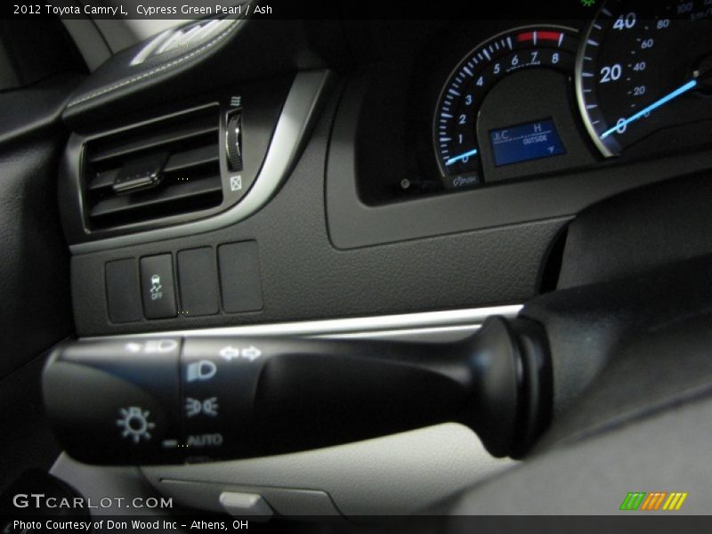 Cypress Green Pearl / Ash 2012 Toyota Camry L