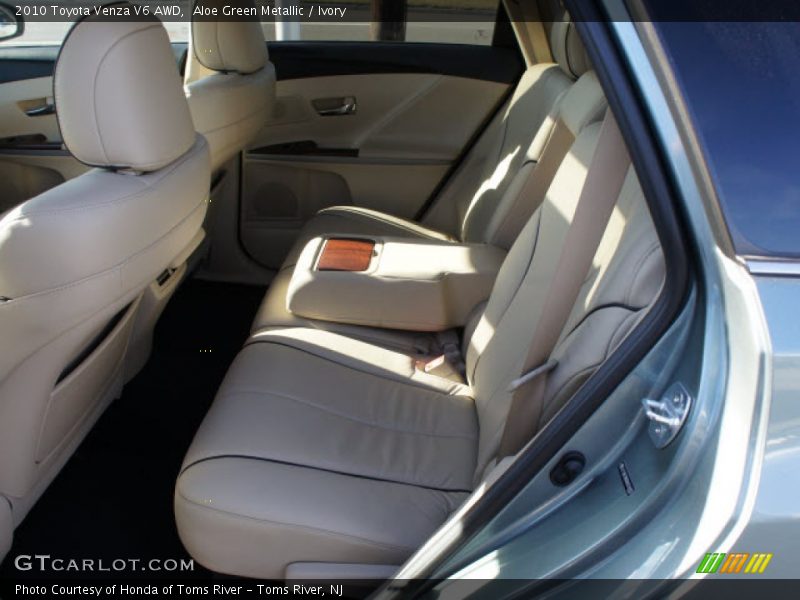 Rear Seat of 2010 Venza V6 AWD