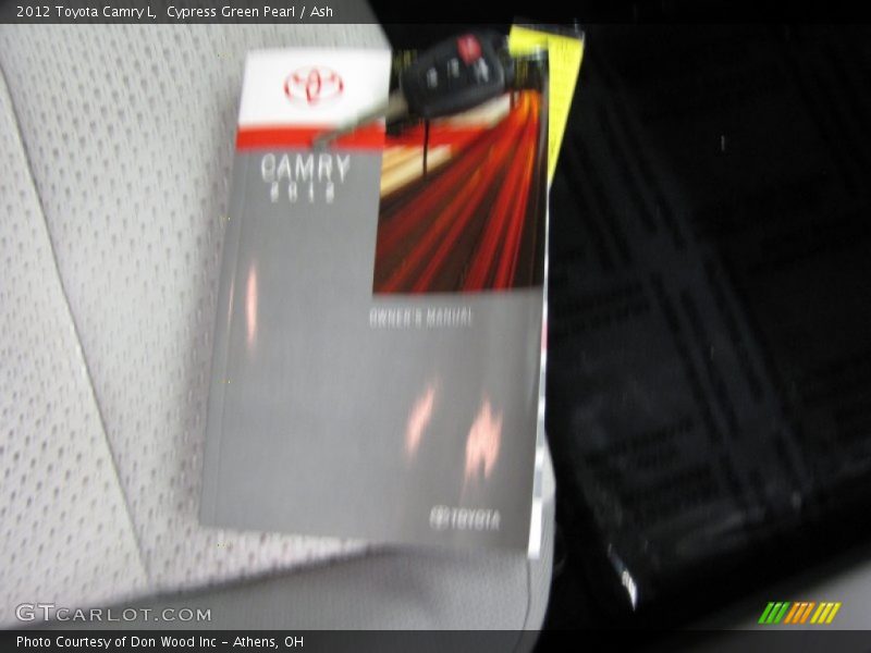 Cypress Green Pearl / Ash 2012 Toyota Camry L