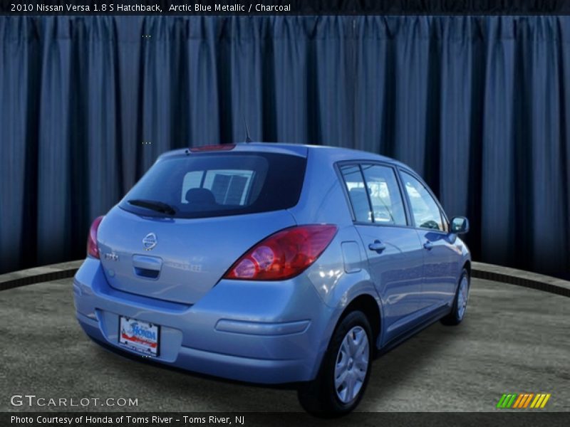 Arctic Blue Metallic / Charcoal 2010 Nissan Versa 1.8 S Hatchback