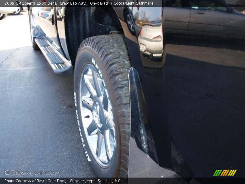 Onyx Black / Cocoa/Light Cashmere 2009 GMC Sierra 1500 Denali Crew Cab AWD