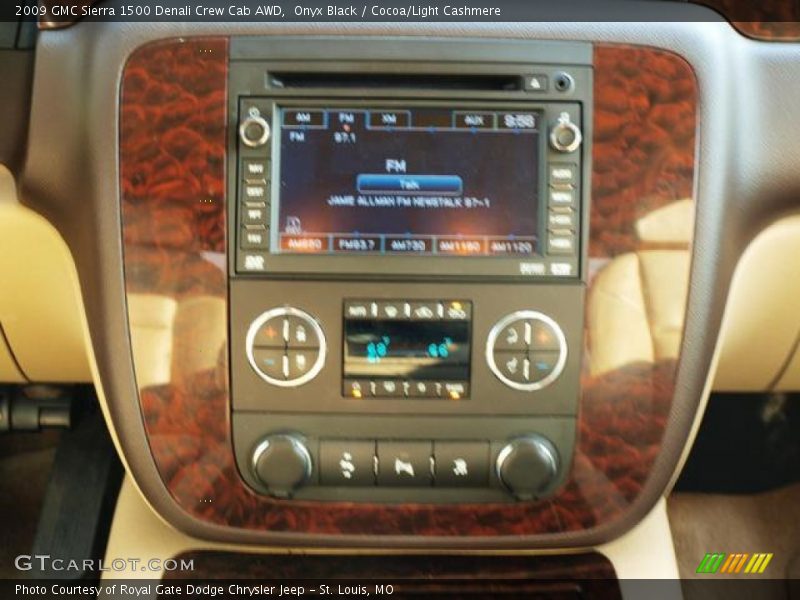 Onyx Black / Cocoa/Light Cashmere 2009 GMC Sierra 1500 Denali Crew Cab AWD