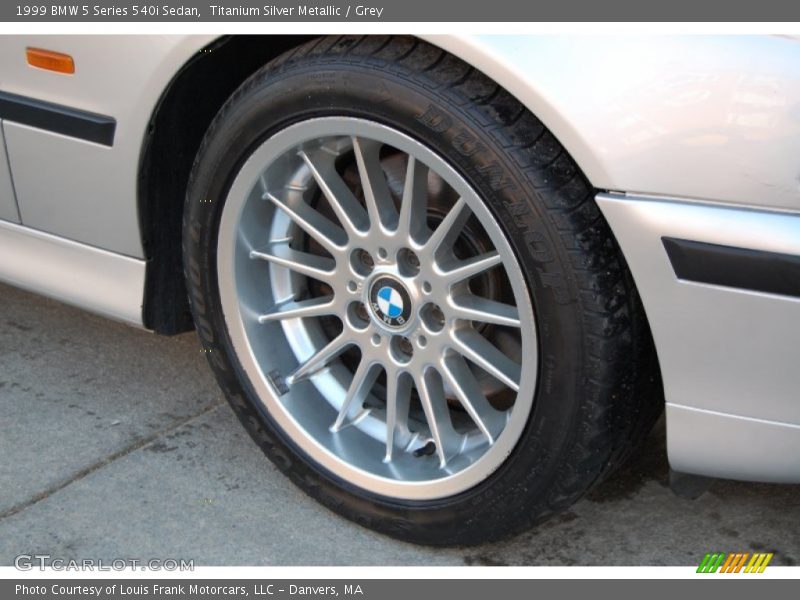  1999 5 Series 540i Sedan Wheel