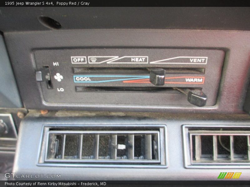 Controls of 1995 Wrangler S 4x4