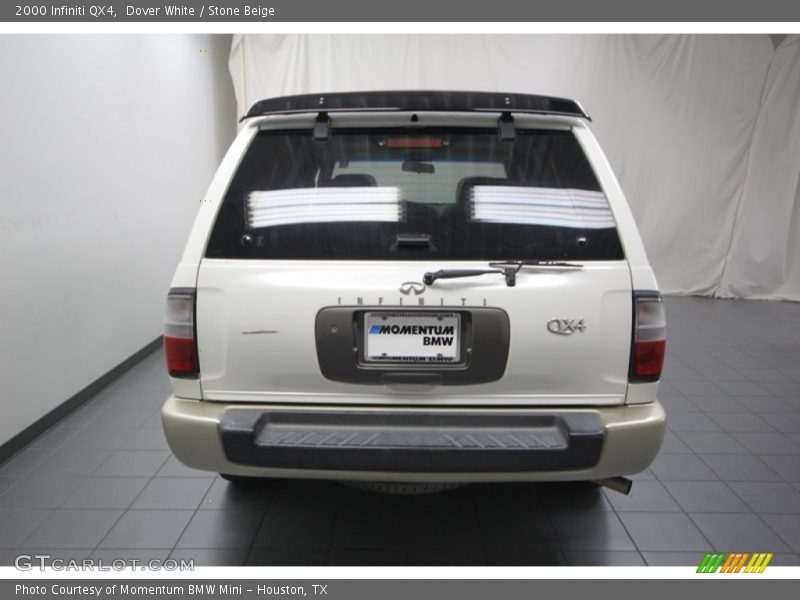 Dover White / Stone Beige 2000 Infiniti QX4