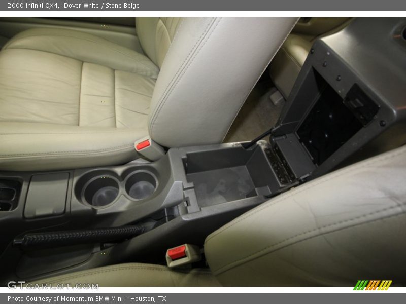 Dover White / Stone Beige 2000 Infiniti QX4
