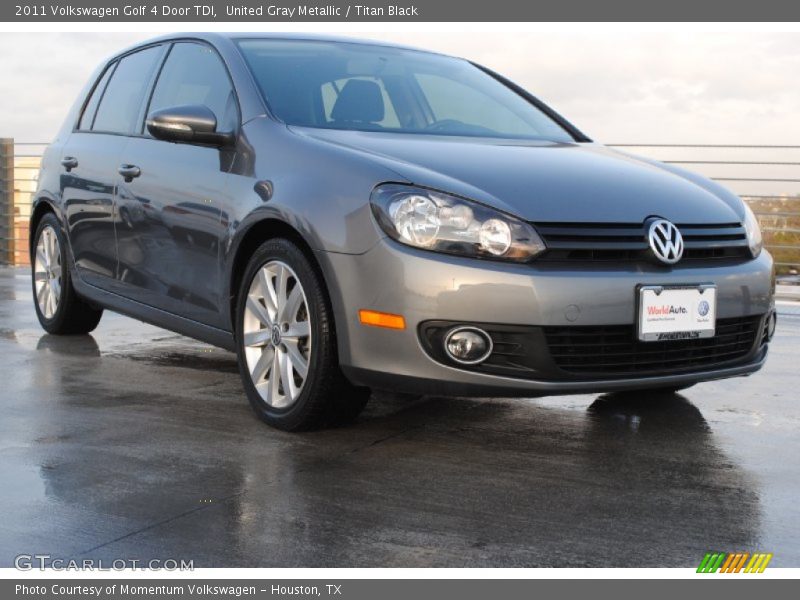 United Gray Metallic / Titan Black 2011 Volkswagen Golf 4 Door TDI