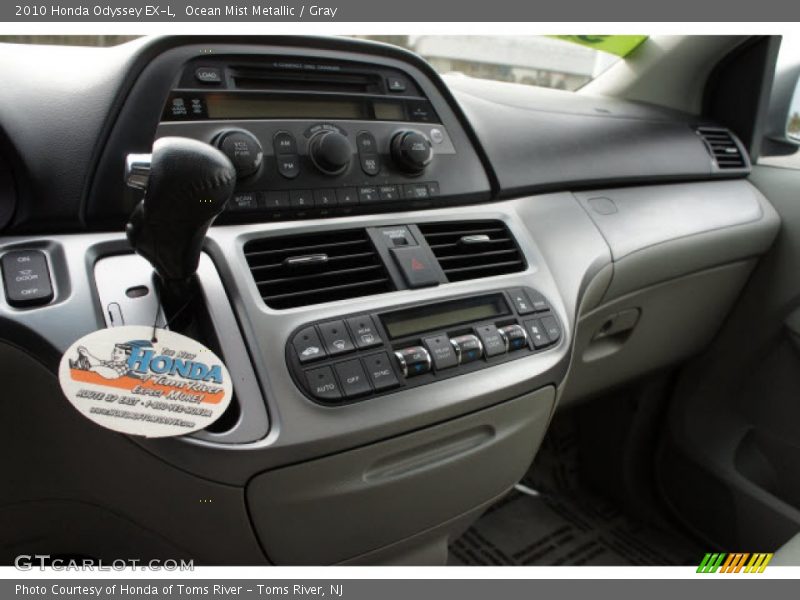 Ocean Mist Metallic / Gray 2010 Honda Odyssey EX-L